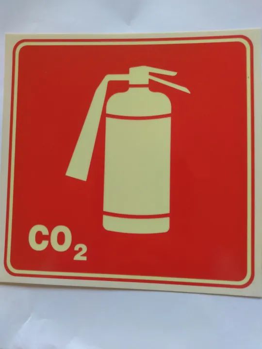 PLACA SINALIZAÇÃO PVC EXTINTOR CO² 