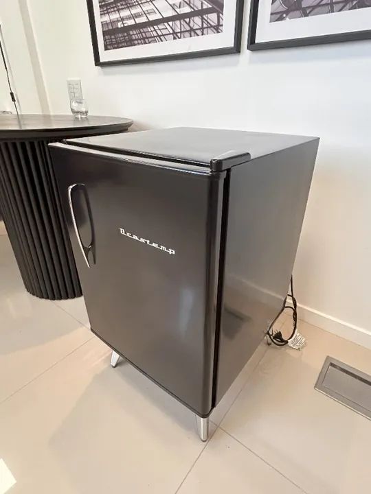 Frigobar Brastemp Retrô 76 L Preto 220V - Foto 2