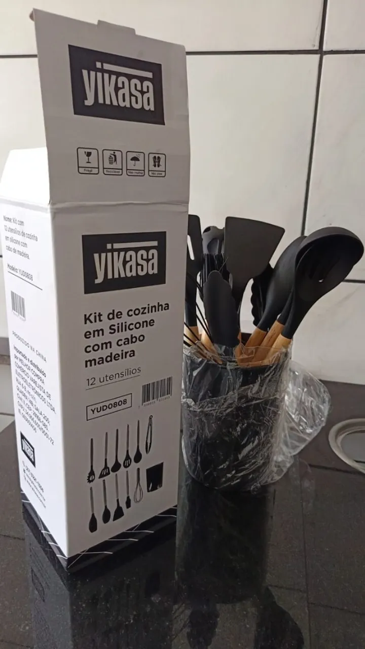 Kits com 12 utensílios de silicone com cabos de madeira
