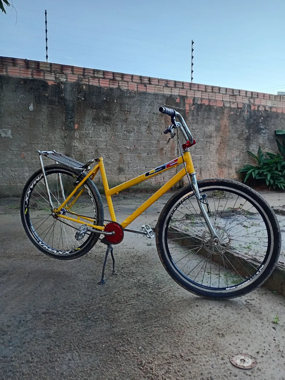 Bicicleta Personalizada Amarela - Peças e Acessórios