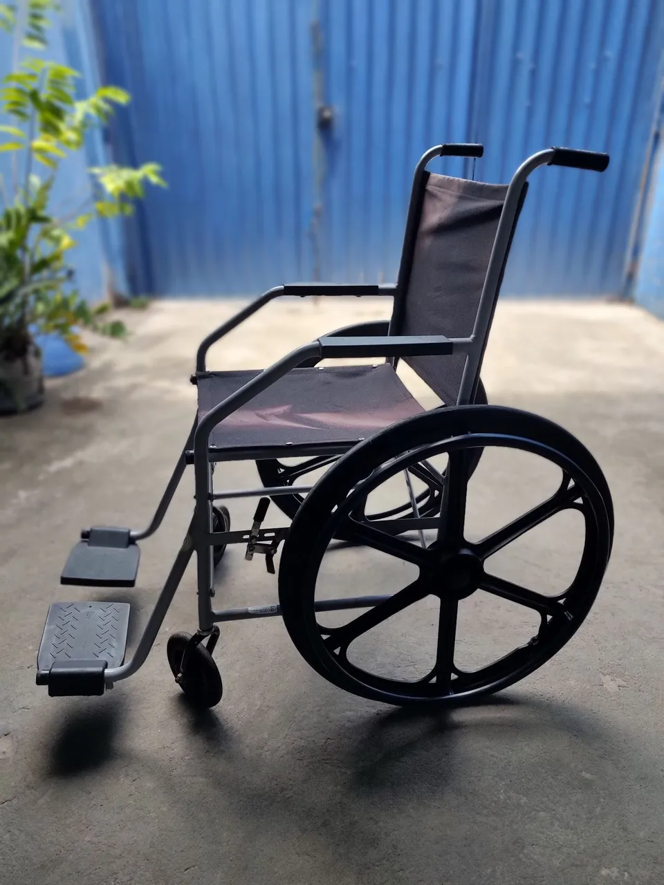 Vendo Cadeira de rodas manual