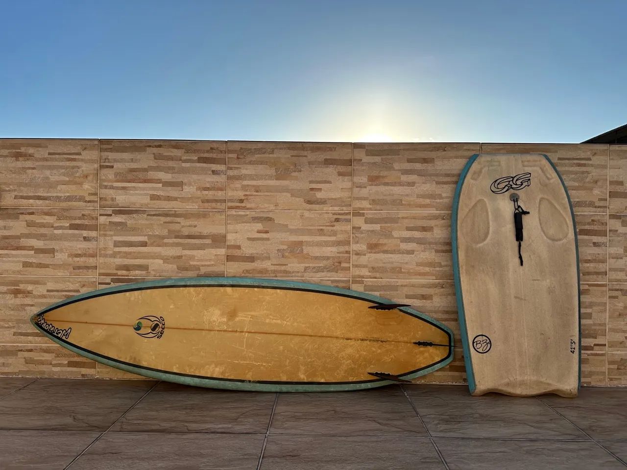 Prancha de Surfe e Bodyboard - Ótimo estado! - Foto 3
