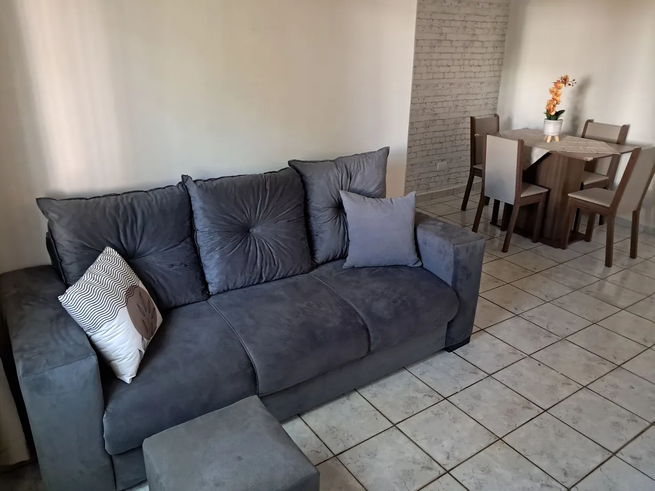 Apartamento Mobiliado para Aluguel - Próximo à UEM ?