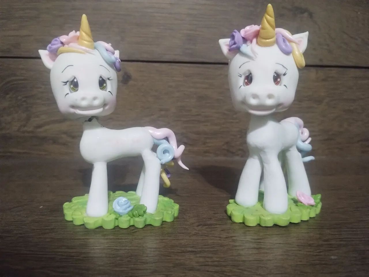 Bonecos de resina 