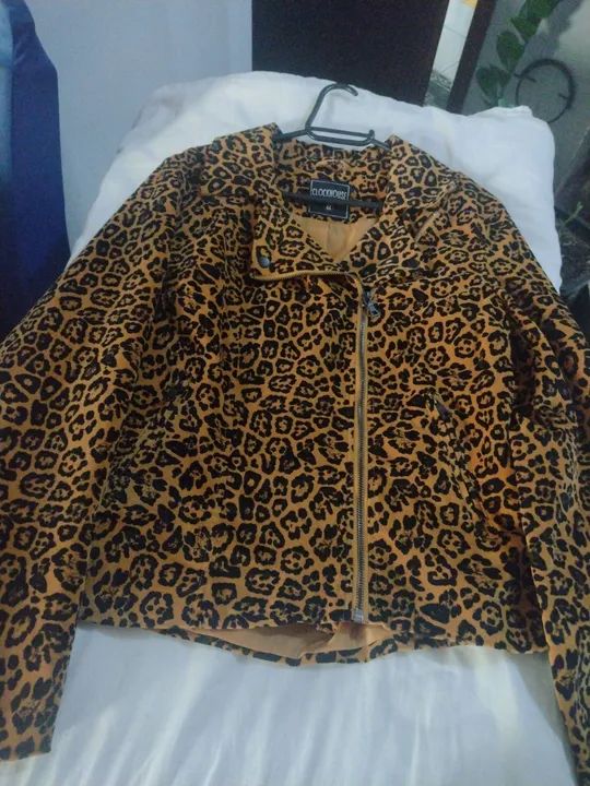 Jaqueta Leopardo - Tamanho 44 camurça 