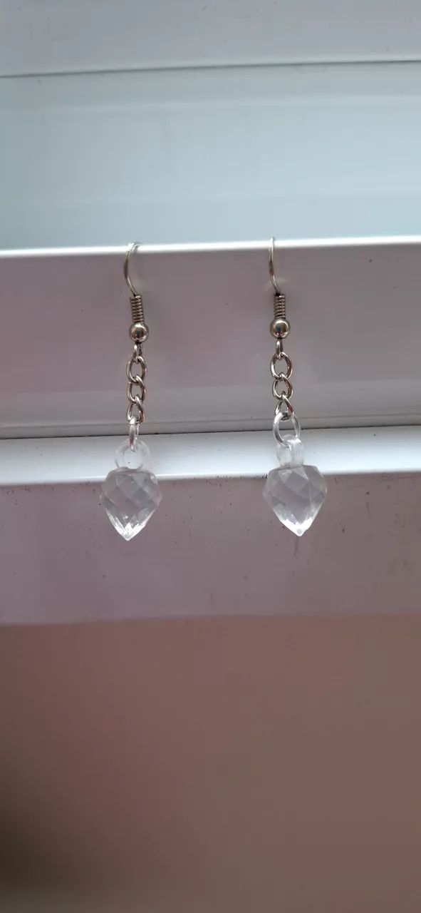 Brinco de Coração em Cristal Transparente - Foto 2