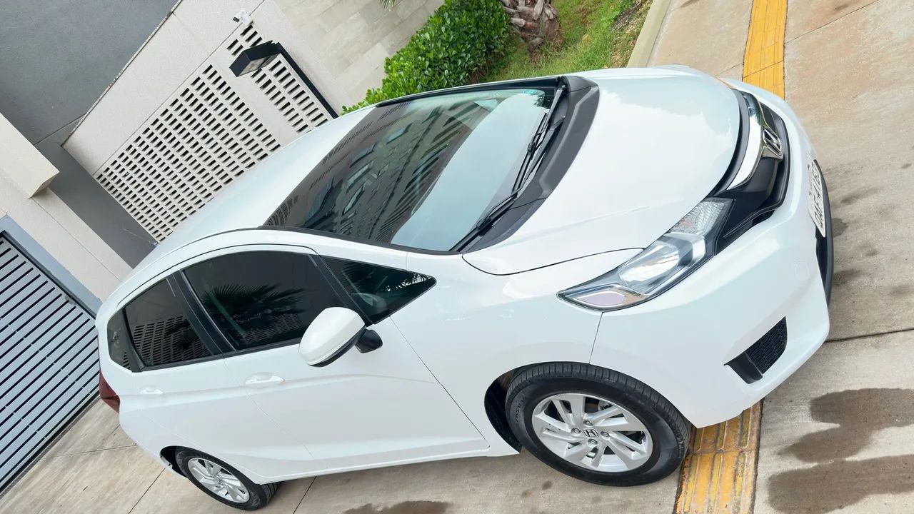Honda Fit 1.5 ano 2017 automático  - Foto 4