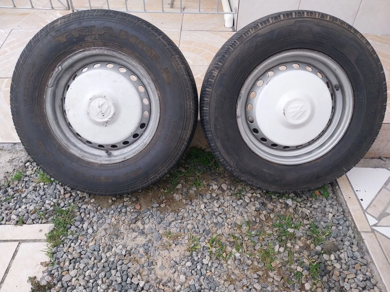 Jogo de Rodas com Pneus Volkswagen