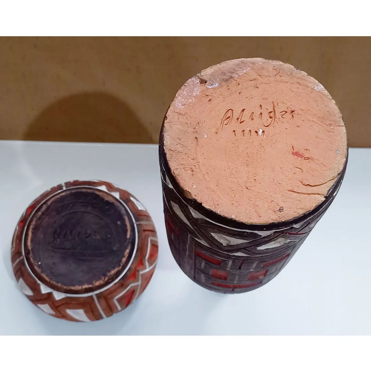 Moringa e pote de cerâmica. Arte Marajoara. - Foto 4