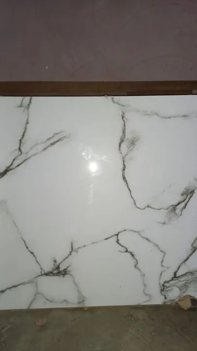 PORCELANATO RETIFICADO 80×80