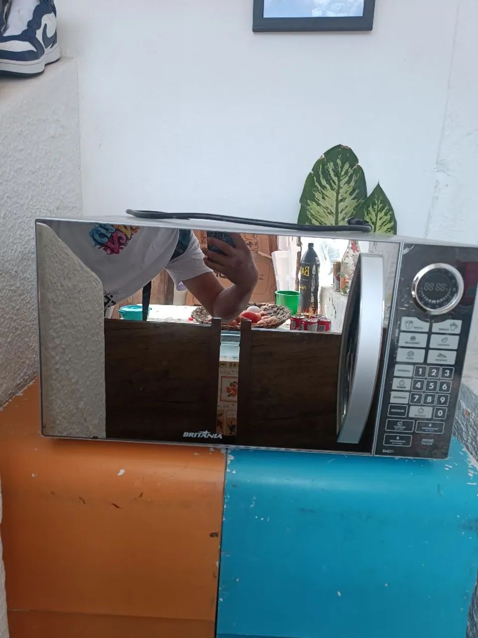 Micro-ondas Britânia usado