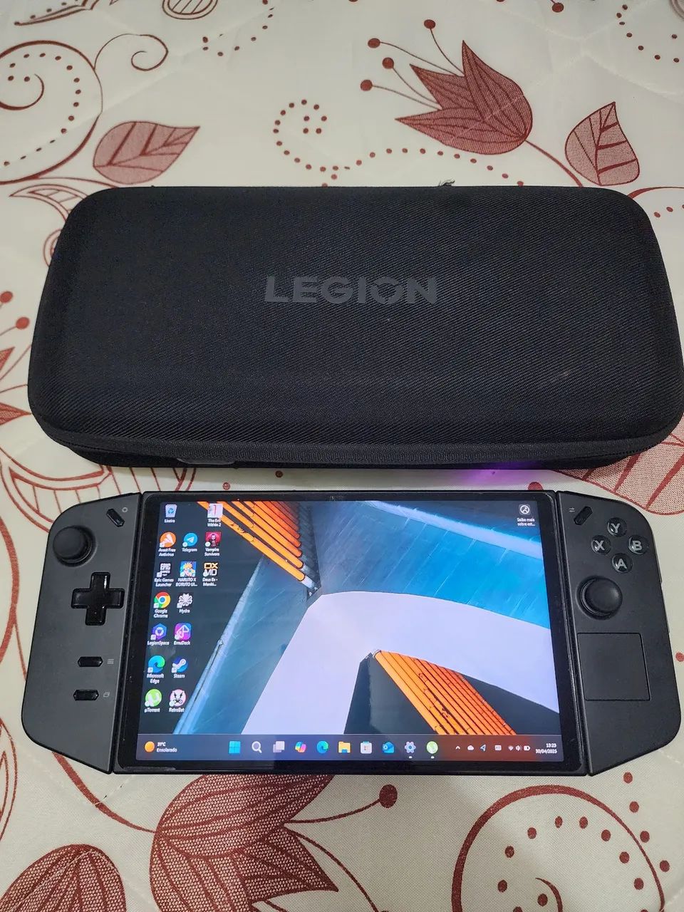 Console Portátil  lenovo Legion go  - Foto 5