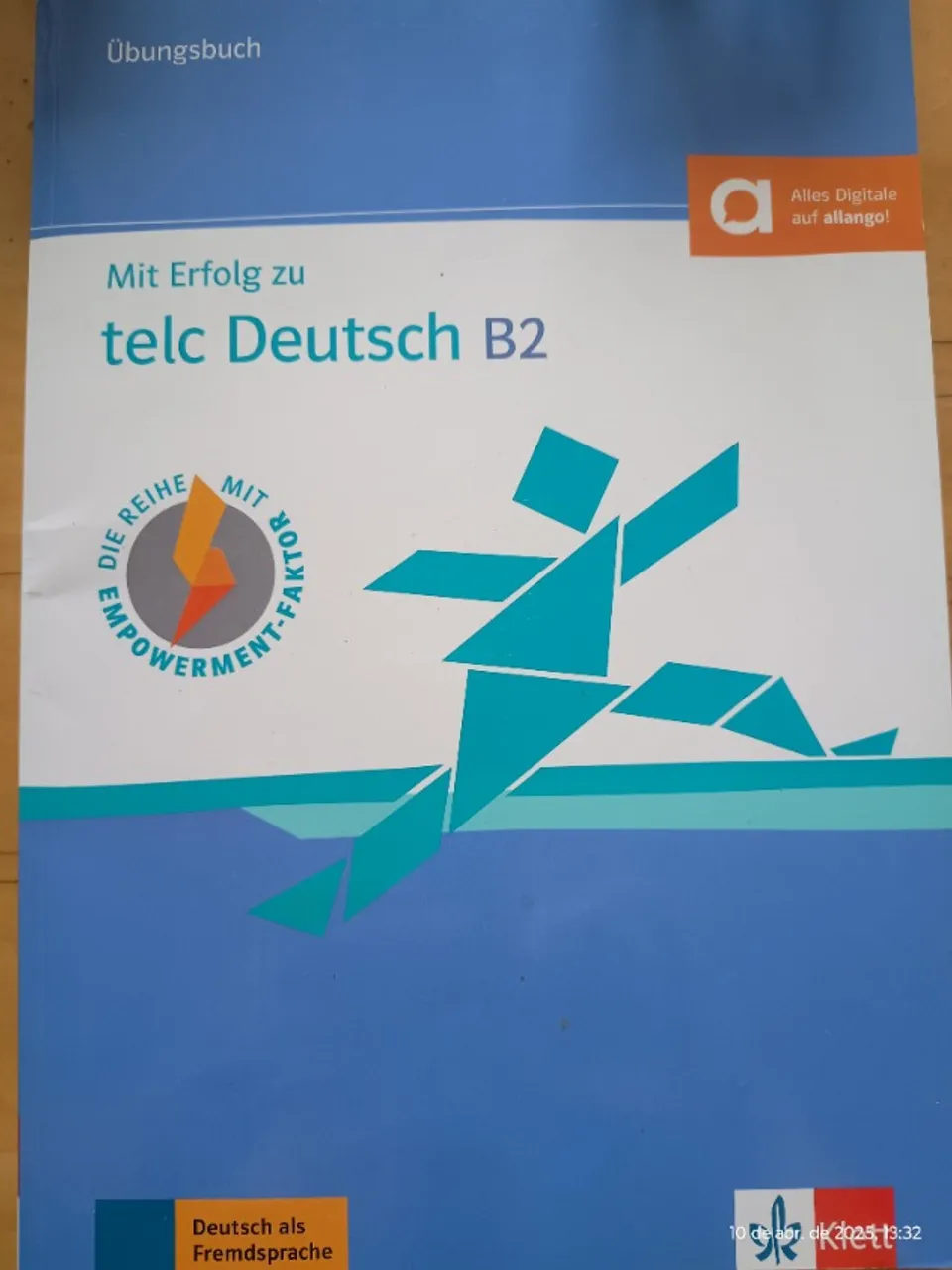Übungsbuch mit Erfolg zu TELC Deutsch B2. Alles Digitale auf allango!  Aprender Alemão