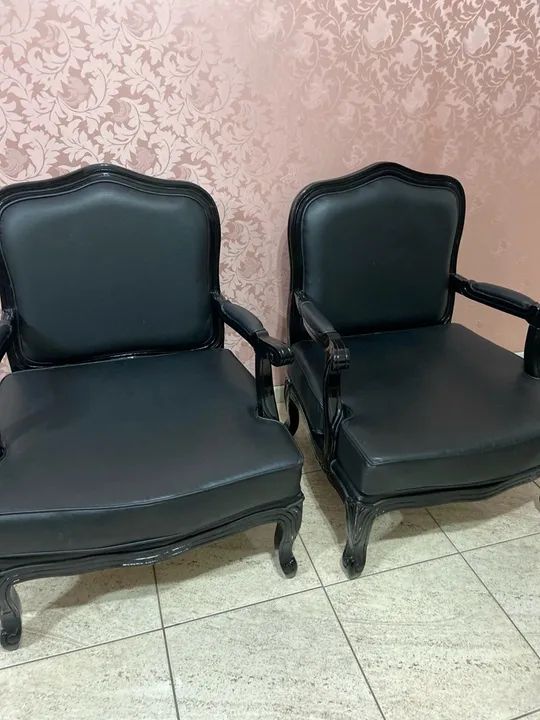 Poltronas Luxo em Couro ecológico Preto valor do PAr