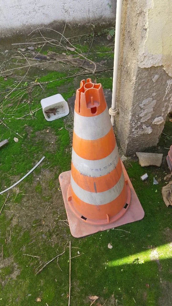 Cone de Sinalização  - Foto 3