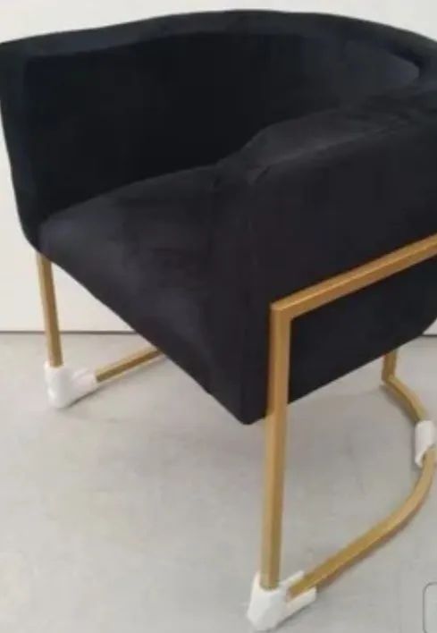 2 poltronas novas Duelli  Breton com Estrutura Dourada - Foto 5