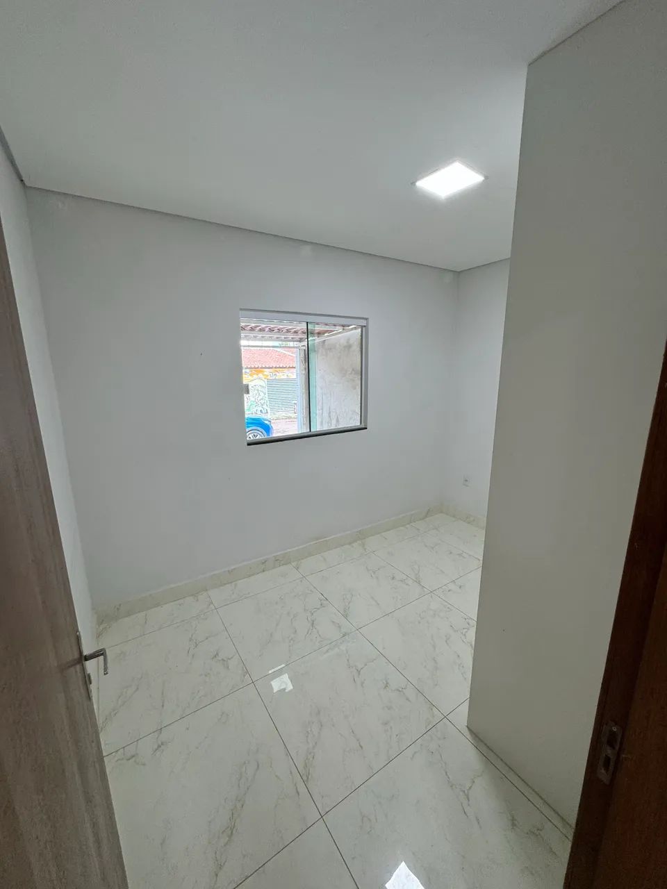 Vendo casa QNO 11 setor O - Foto 5