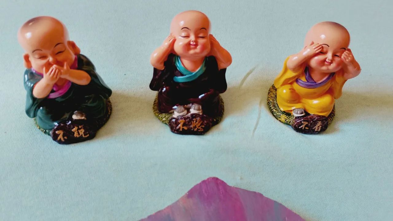Kit com 3 mini Budas e uma Mandala em madeira - Foto 3