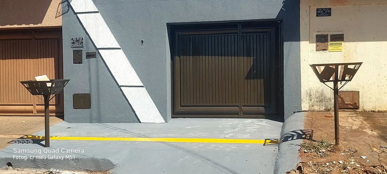Casa para alugar e mora