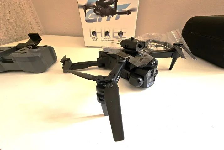 Drone Com Sensor de Colisão Câmera Frontal e Pouso e 2 Baterias Novo