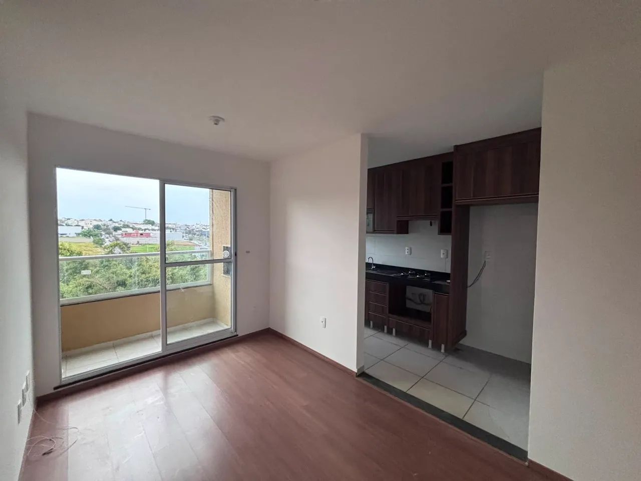 Apartamento com 2 Quartos, 49 m² e 1 Vaga - Zona 07, Maringá/PR - Foto 2