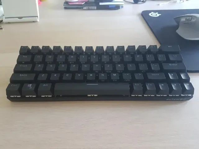 Teclado Mecanico BlitzWolf BW-KB1 dual-mode: Bluetooth e USB-C