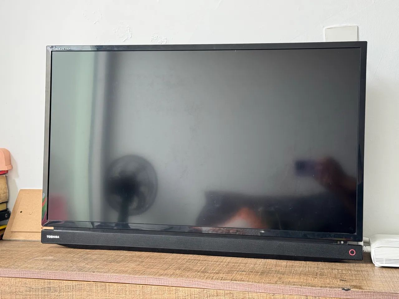TV SEMP Toshiba 32? LED - Ótimo estado - HDMI - Funcionando perfeitamente - Foto 3