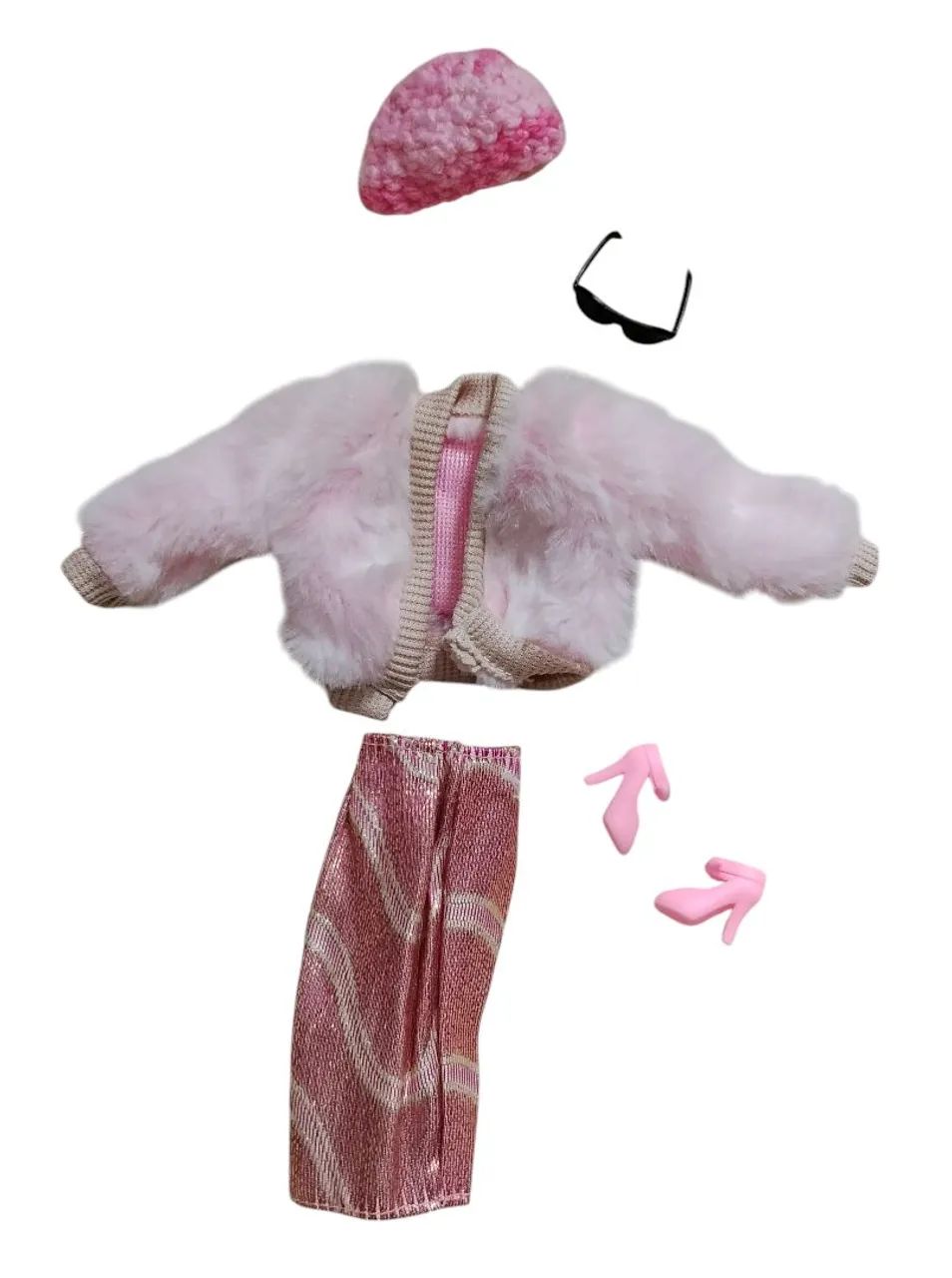 Look de Barbie + Acessórios - Foto 2