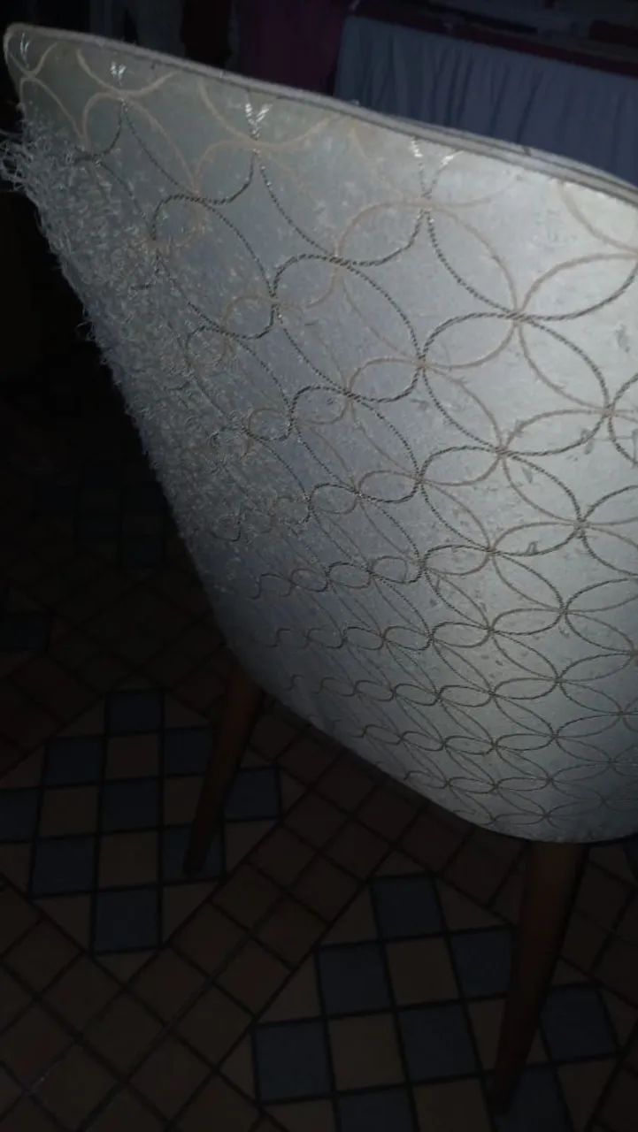 Mesa Grande com 4 cadeiras - Foto 4
