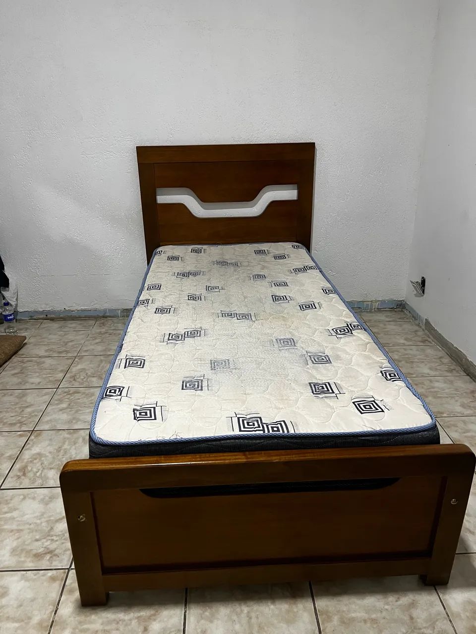 Cama de Madeira Maciça | Estrutura Resistente - Foto 2