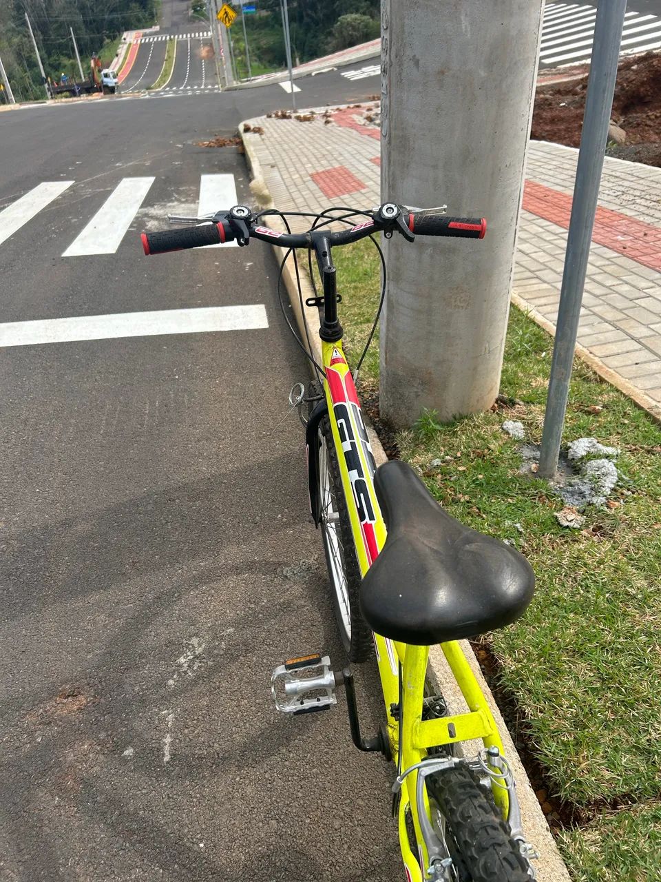 Vendo Bicicleta Aro 26 - Foto 3