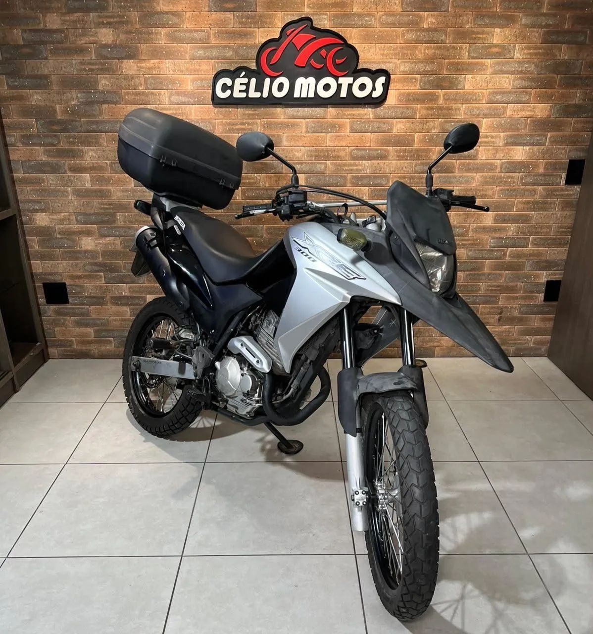 HONDA XRE 300 ABS 2017 - Foto 2