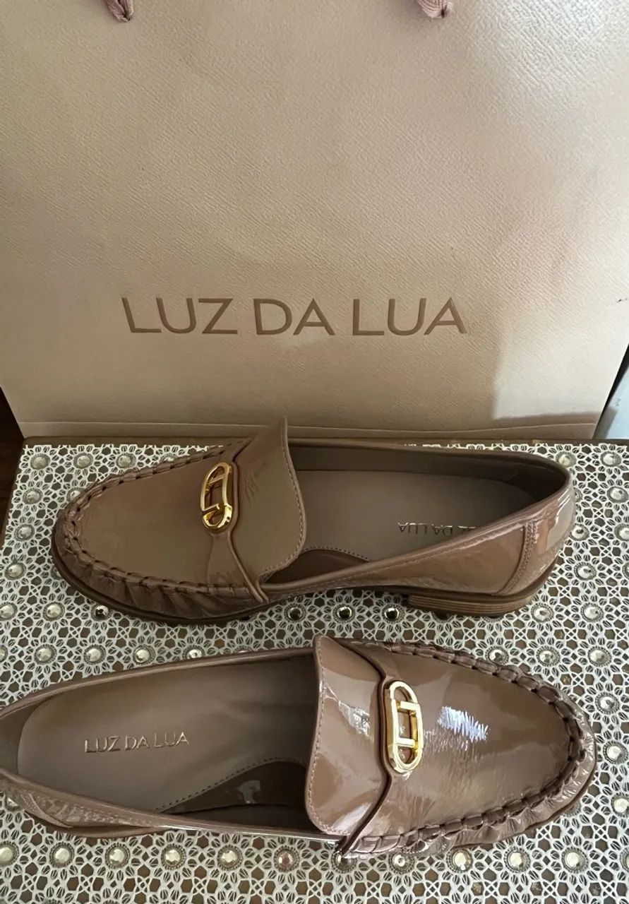Vendo mocassim original Luz em couro