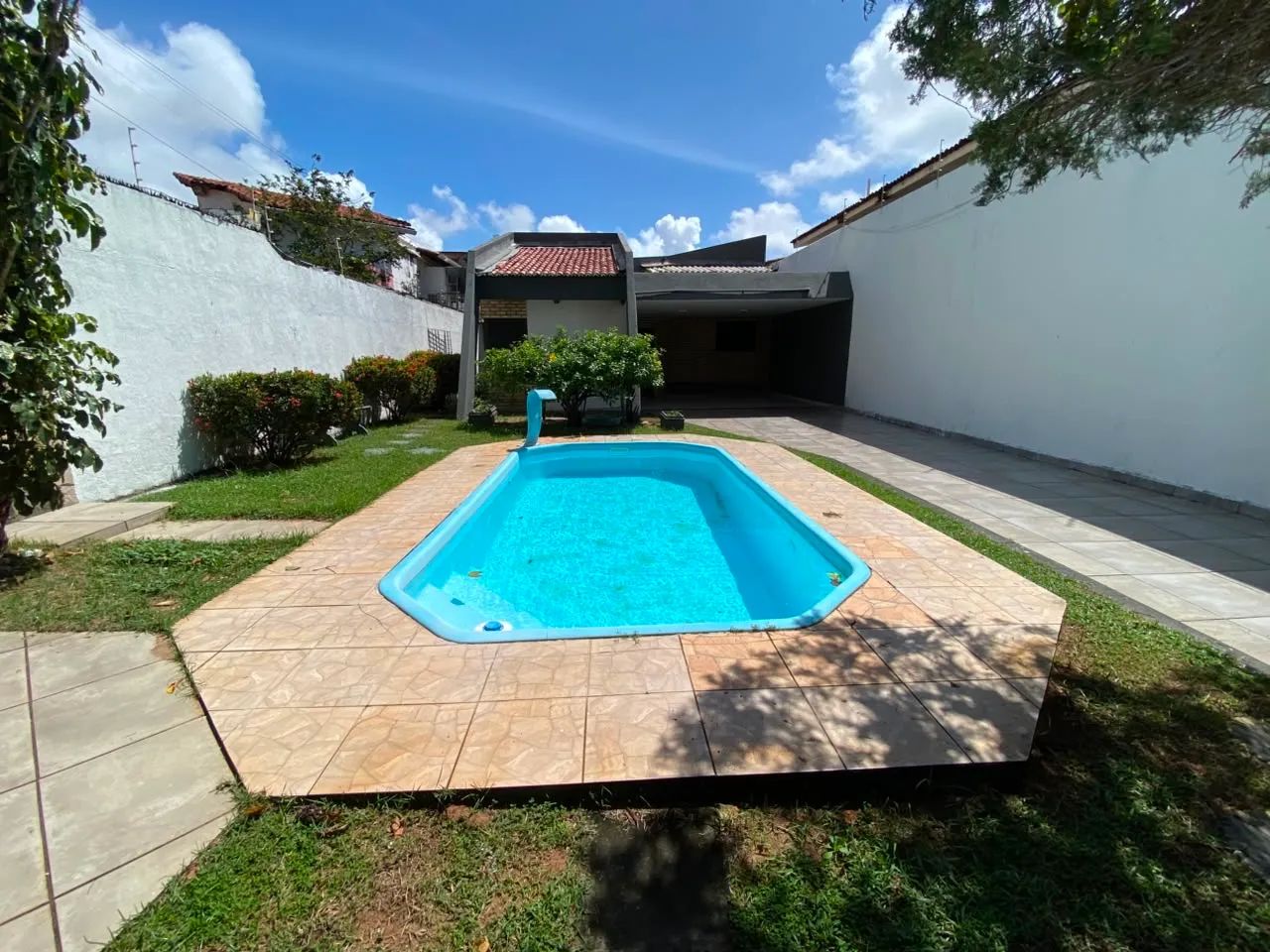 CASA EM CAPIM MACIO C PISCINA $4 Mil