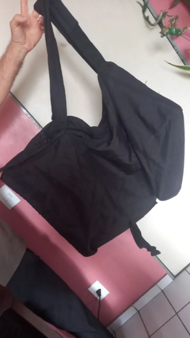 Vende-se 2 linda bolsas  - Foto 2