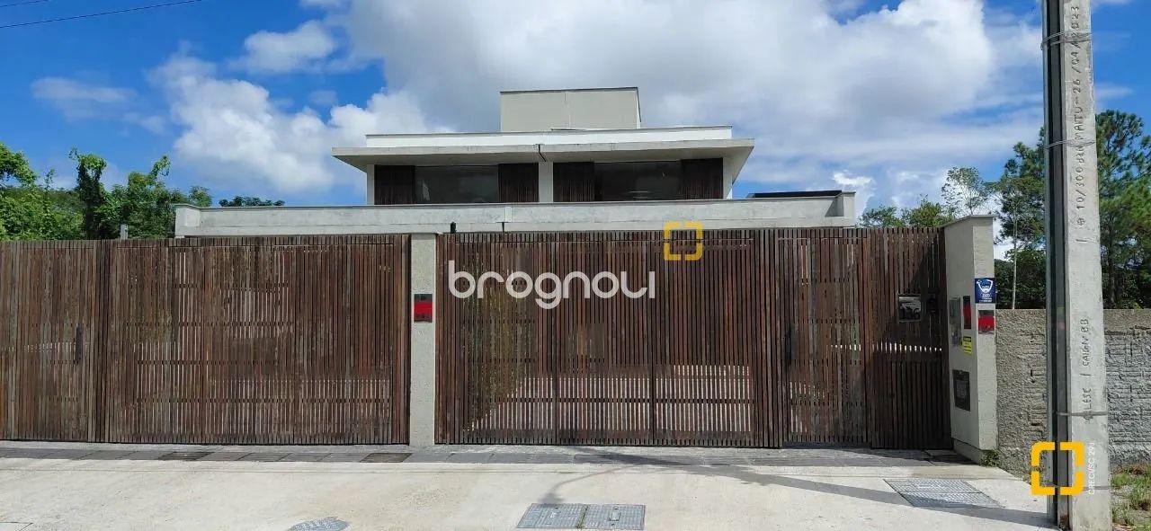 Casa com 3 suítes e piscina no Córrego Grande, Florianópolis. - Foto 2