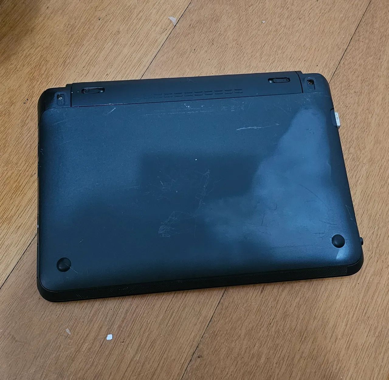 Netbook HP Mini 110-3735dx - 2GB RAM  - Foto 3