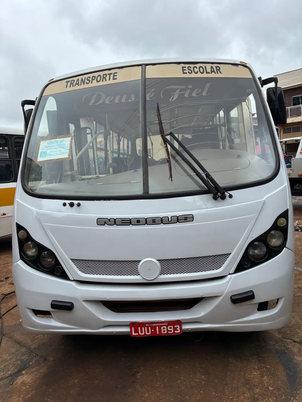 MICRO ÔNIBUS MB 712 2005 