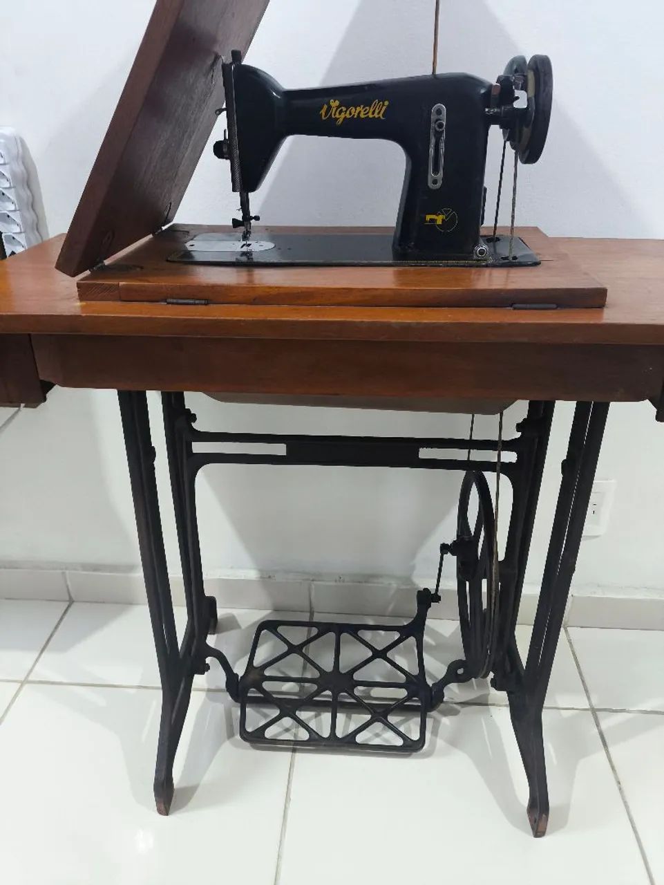 Máquina de costura vigorelli  - Foto 2