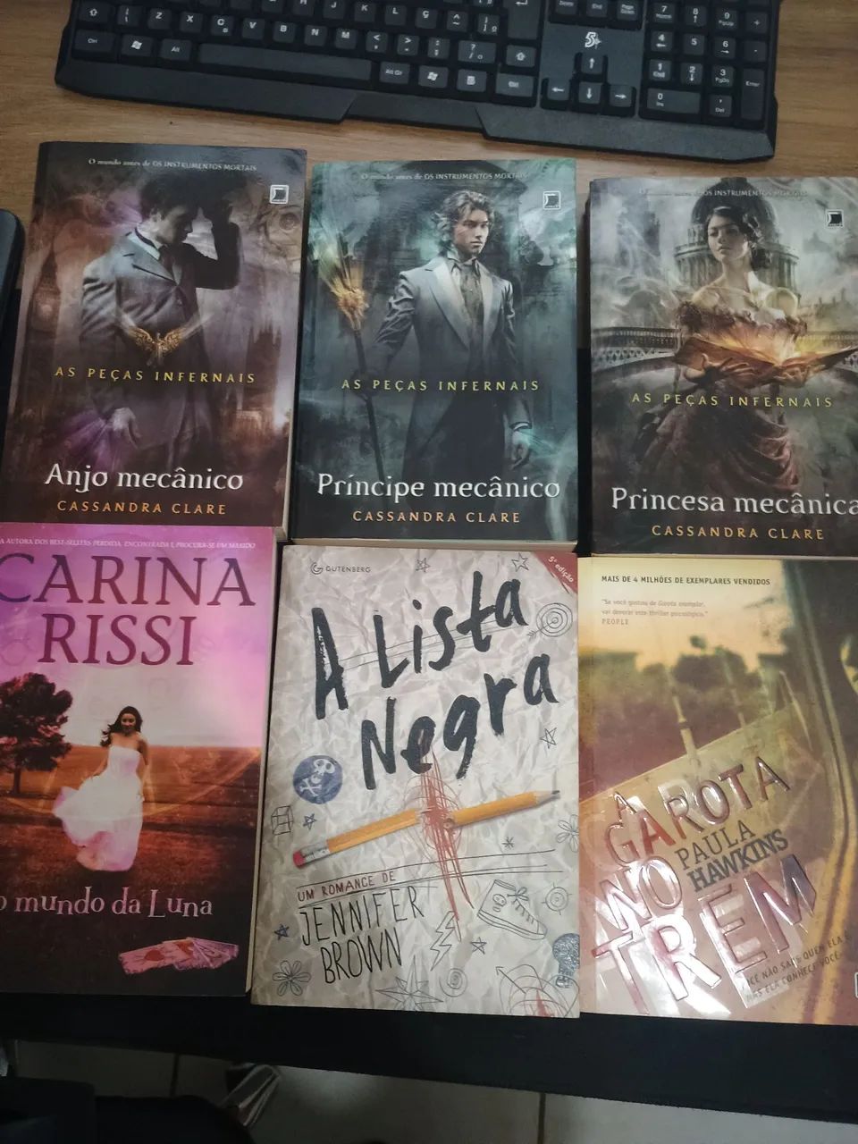 LIVROS DIVERSOS - Foto 3