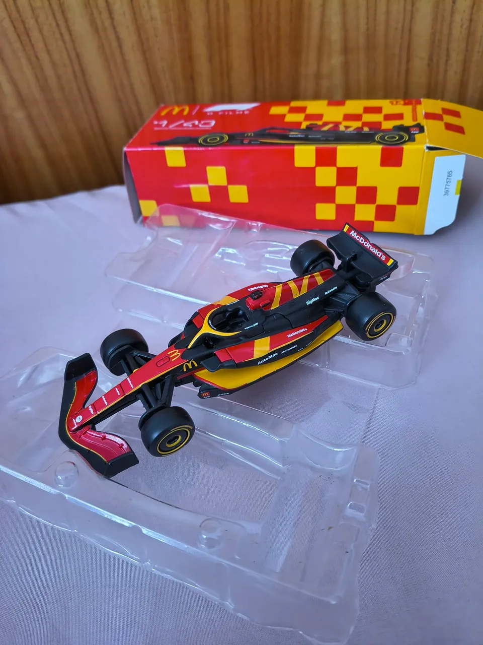 Lendas Brasileiras Do Automobilismo Toyota Tf104b Ricardo Zonta +
