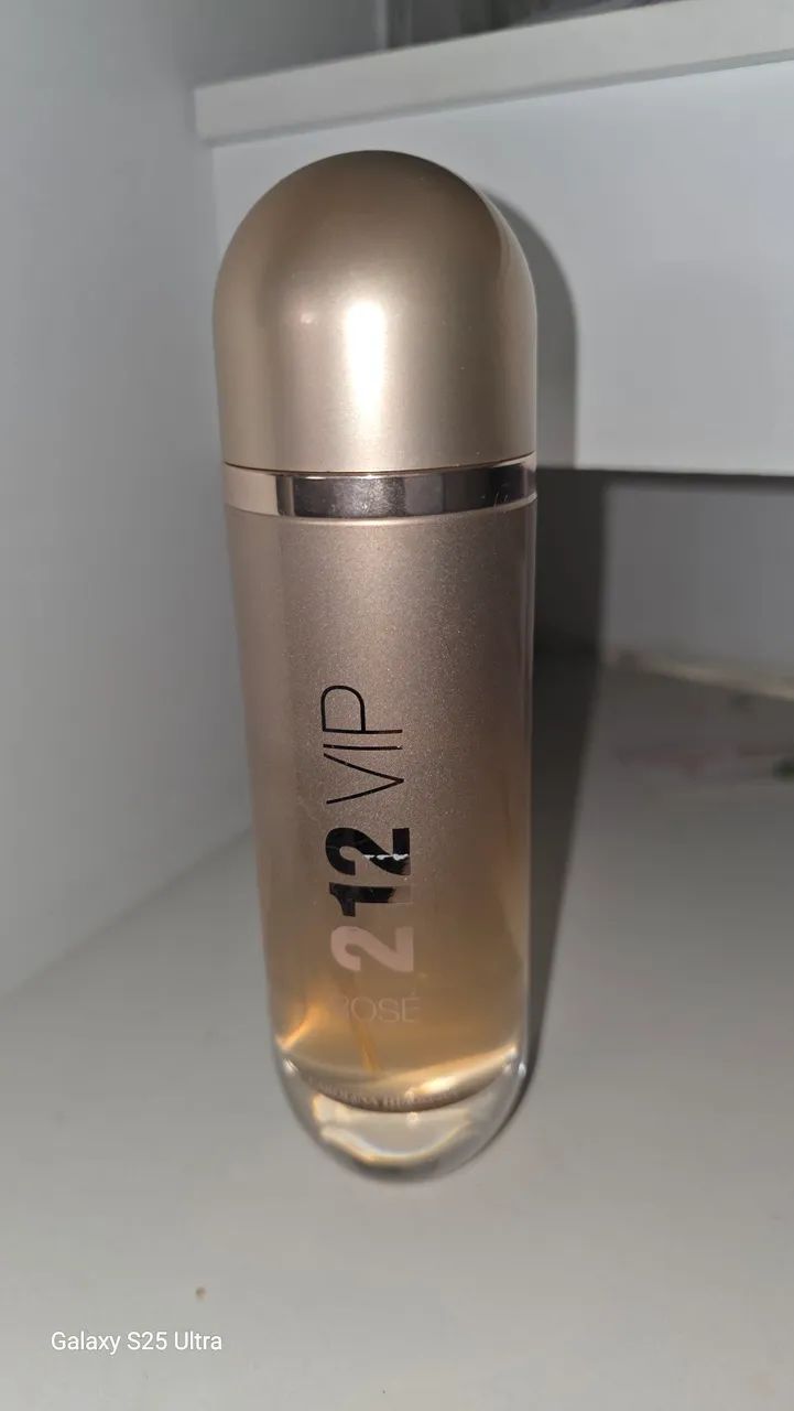 Perfume 212 vip Rose 