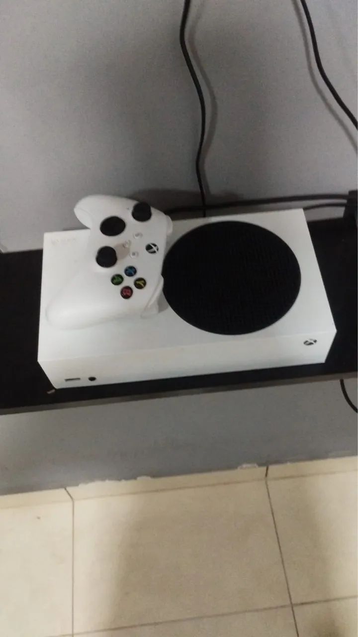 Xbox séries s em excelente estado! 