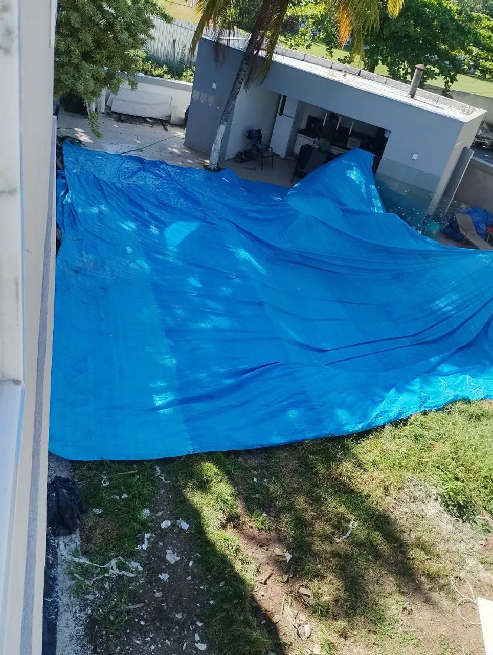 Lona azul