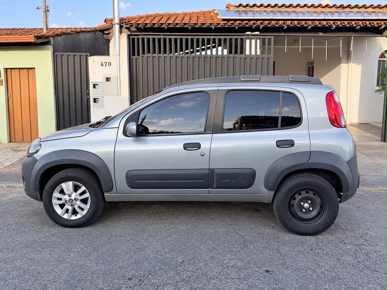 Fiat Uno WAY 1.4 EVO Fire Flex 8V 5P 2012 - Foto 4