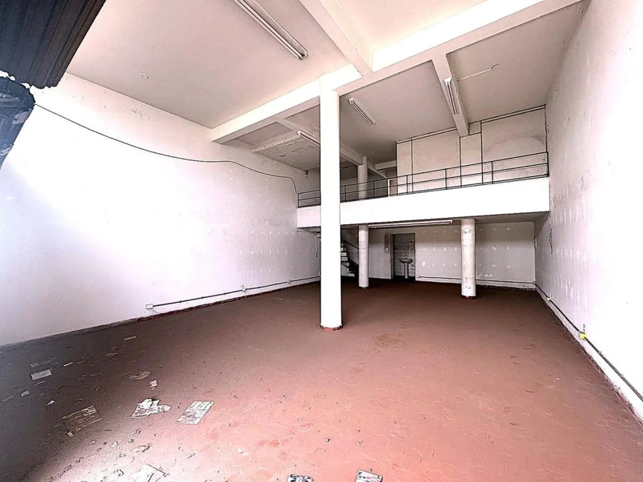 Vende-se Prédio Comercial e Residencial no Setor Campinas, 24 de Outubro - Foto 2