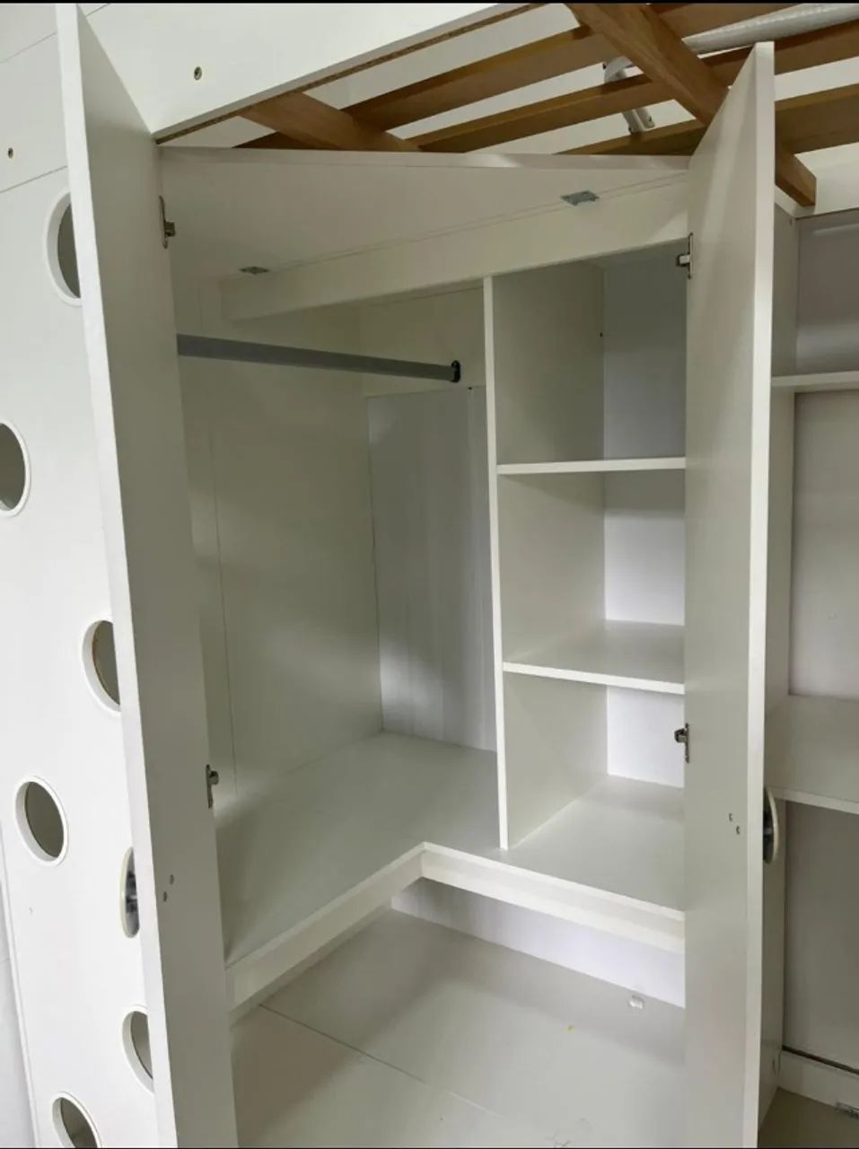Cama Multifuncional com Roupeiro e Escrivaninha494529072722104322