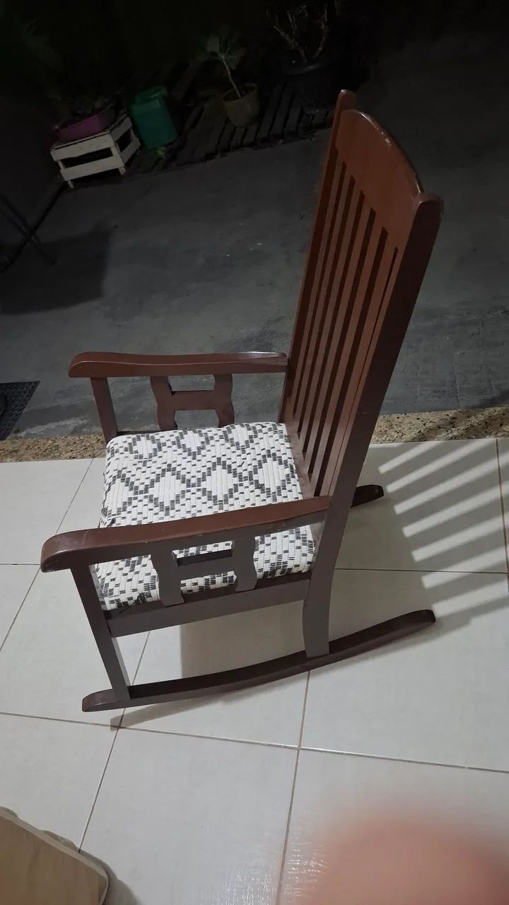 Cadeira de balanço  - Foto 2