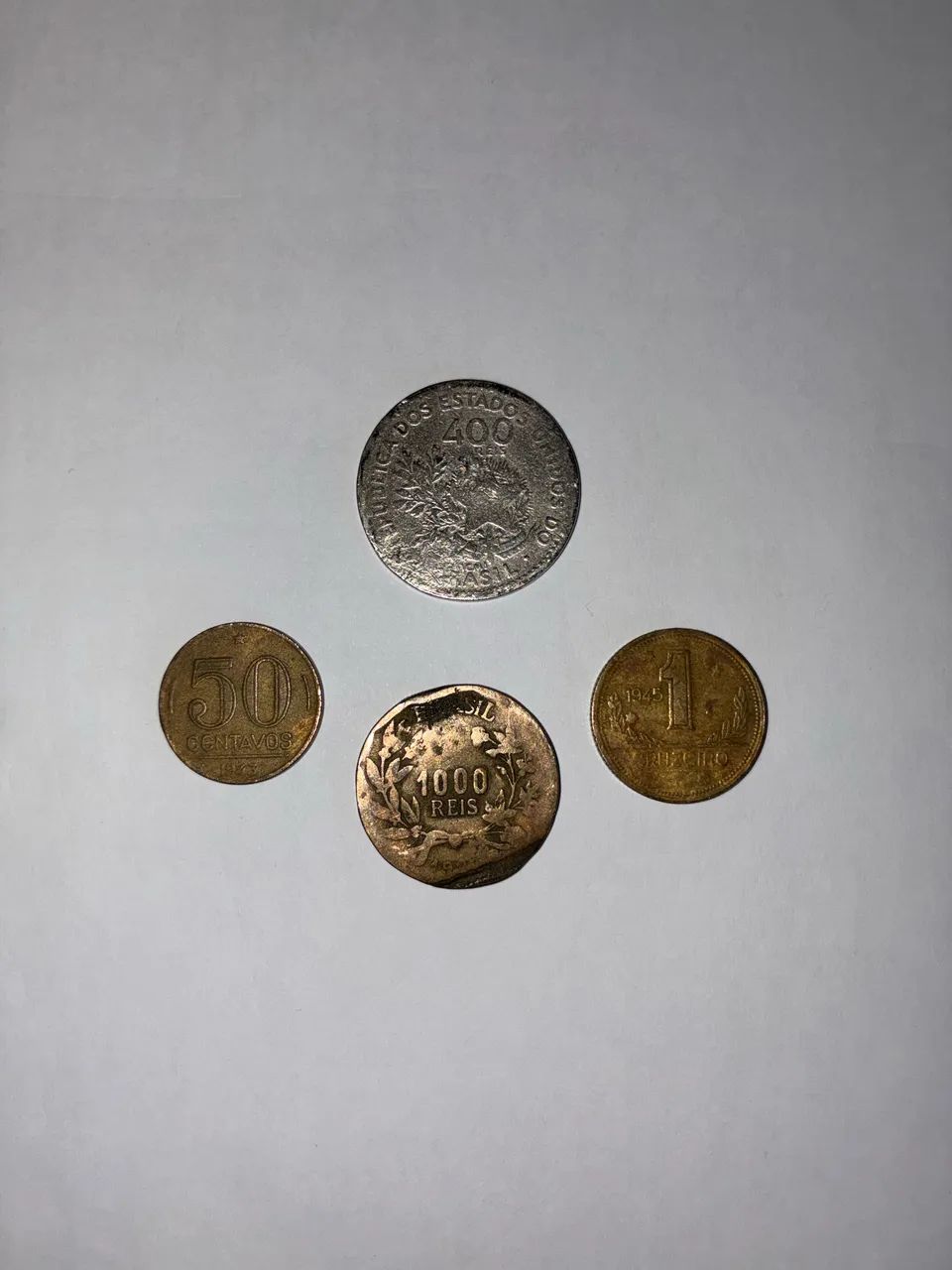 Moedas antigas colecionáveis  - Foto 2