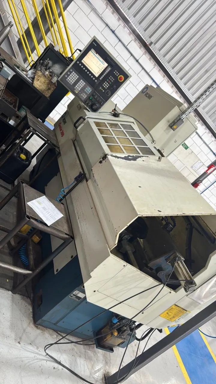 Maquina Romi CNC Centur 30D 